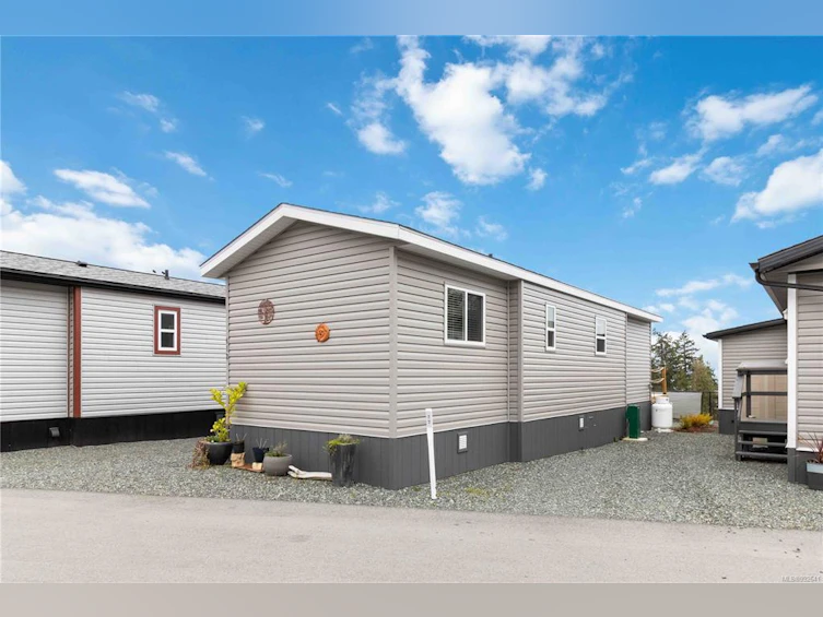 412-747 Old Place Road, Central Saanich, BC, V8M 0C3 - 39