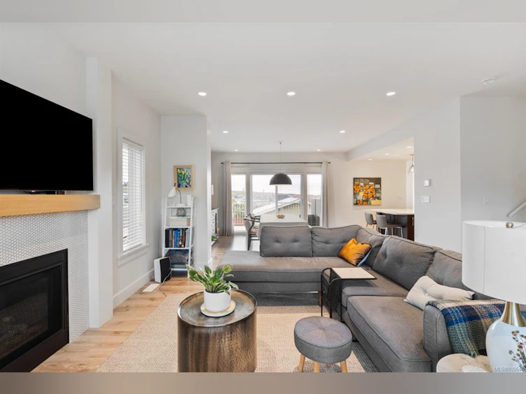 3473 Ryder Hesjedal Way, Colwood, BC, V9C 0J6 - 4