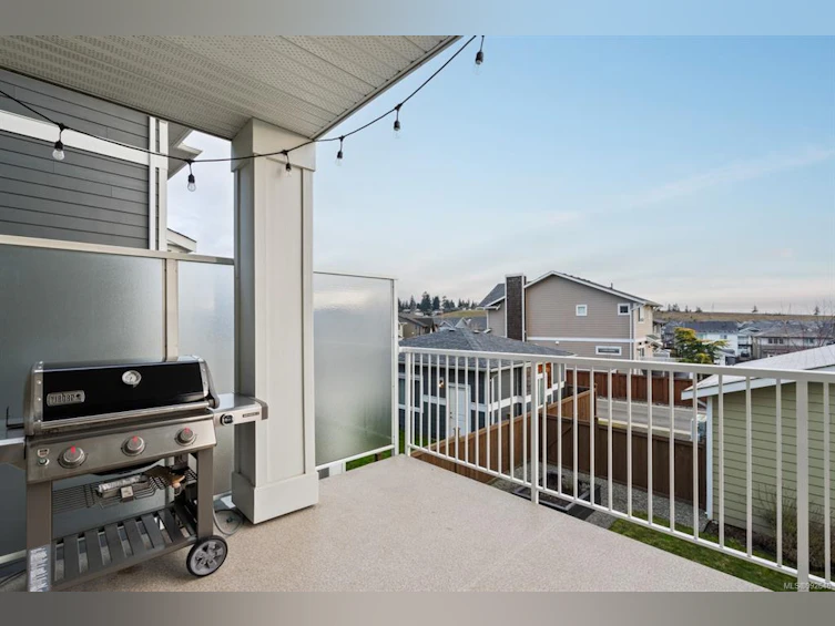 3473 Ryder Hesjedal Way, Colwood, BC, V9C 0J6 - 17