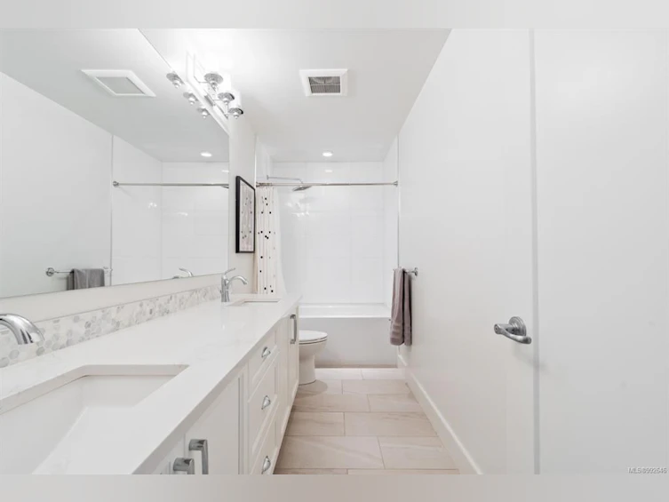 3473 Ryder Hesjedal Way, Colwood, BC, V9C 0J6 - 28