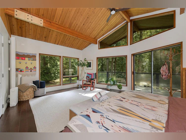 532 Aya Reach Road, Mayne Island, BC, V0N 2J1 - 36