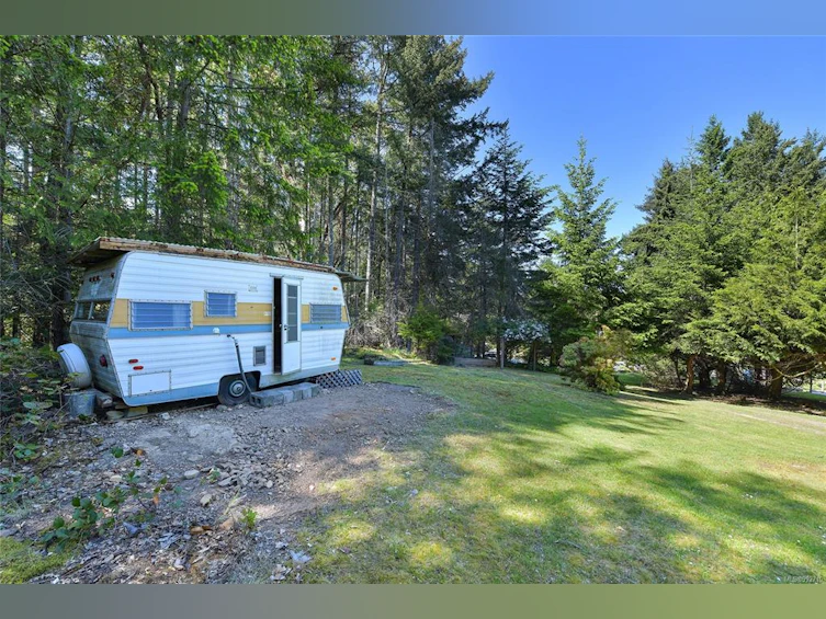 212 Cherry Tree Lane, Mayne Island, BC, V0N 2J1 - 35