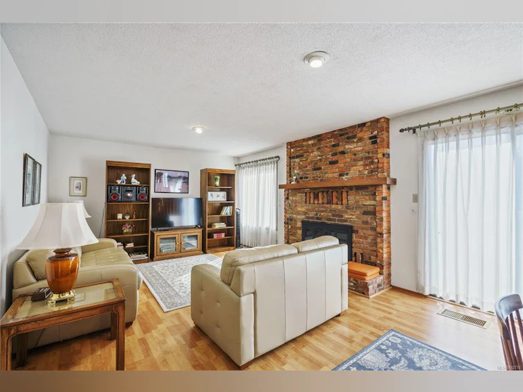 4021 Hopesmore Drive, Saanich, BC, V8N 5S8 - 19