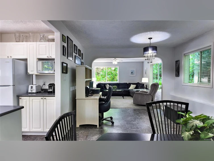 2423 Galland Road, Shawnigan Lake, BC, V0R 2W2 - 11