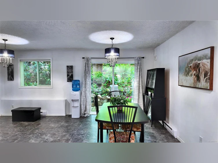 2423 Galland Road, Shawnigan Lake, BC, V0R 2W2 - 9