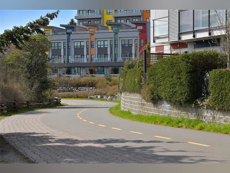 2-773 Central Spur Road, Victoria, BC, V9A 0E9 - 81