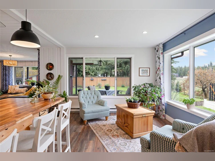 3564 Harris Crescent, Hilliers, BC, V9K 1V7 - 6