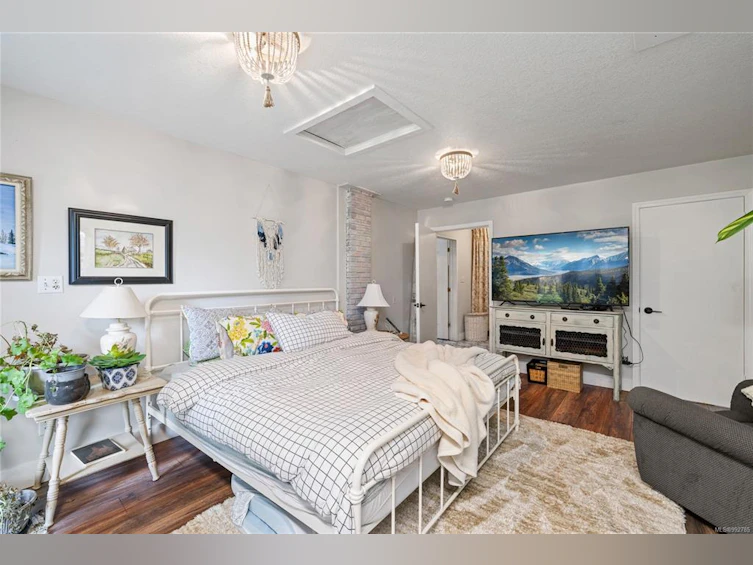 3564 Harris Crescent, Hilliers, BC, V9K 1V7 - 24