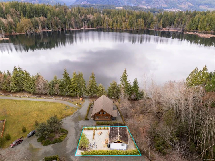 6-8631 South Shore Road, Honeymoon Bay, BC, V0R 2G0