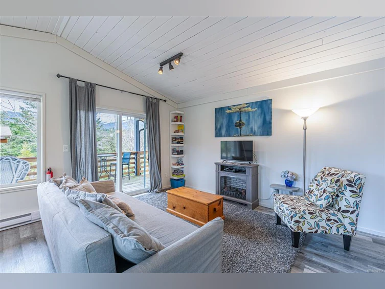 6-8631 South Shore Road, Honeymoon Bay, BC, V0R 2G0 - 13