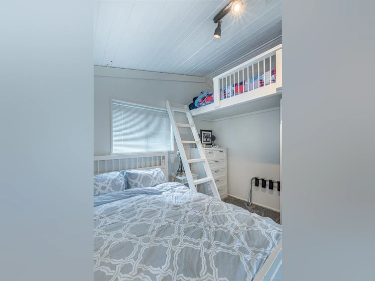6-8631 South Shore Road, Honeymoon Bay, BC, V0R 2G0 - 16