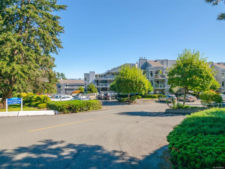 205-2560 Departure Bay Road, Nanaimo, BC, V9S 5P1 - 10