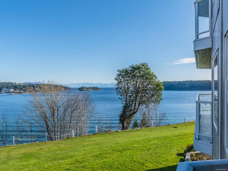 205-2560 Departure Bay Road, Nanaimo, BC, V9S 5P1 - 30