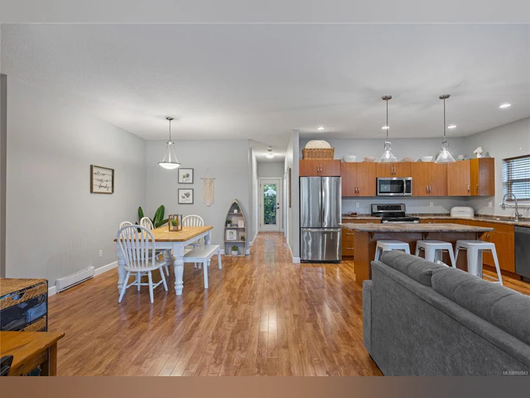 3220 Arrowsmith Road, Nanaimo, BC, V9T 5V3 - 5
