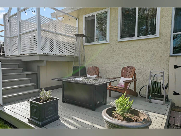 2987 Colquitz Avenue, Saanich, BC, V9A 2M2 - 20