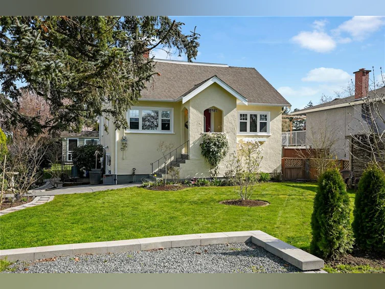2987 Colquitz Avenue, Saanich, BC, V9A 2M2 - 30