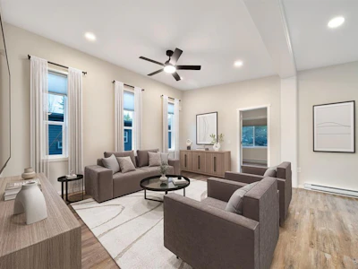 104-3499 Henry Road - 5