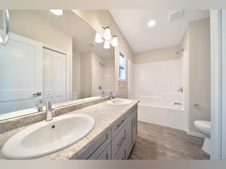 110-3499 Henry Road, Chemainus, BC, V0R 1K4 - 11