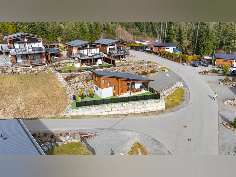 7405 Cottage Way, Lake Cowichan, BC, V0R 2G1 - 32