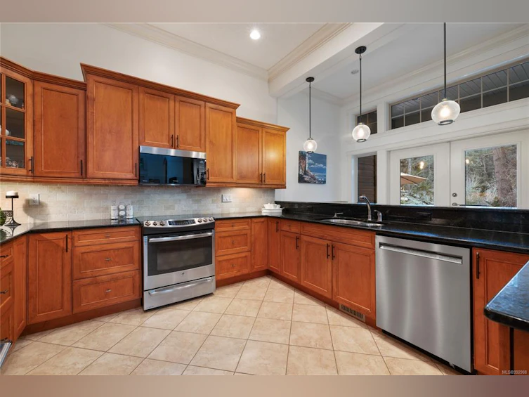 3284 Renwick Place, Fairwinds, BC, V9P 9H5 - 4