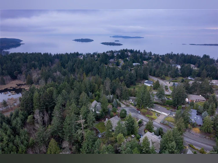 3284 Renwick Place, Fairwinds, BC, V9P 9H5 - 68