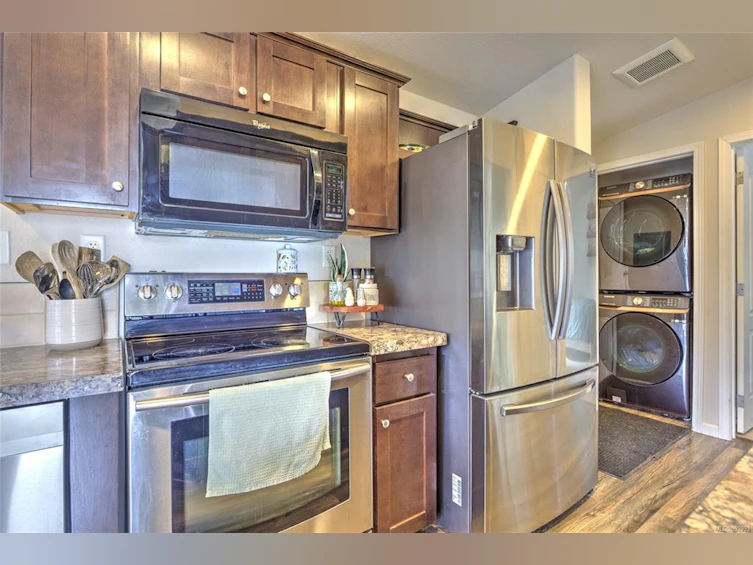 175 Gravelle Place, Lake Cowichan, BC, V0R 2G0 - 26