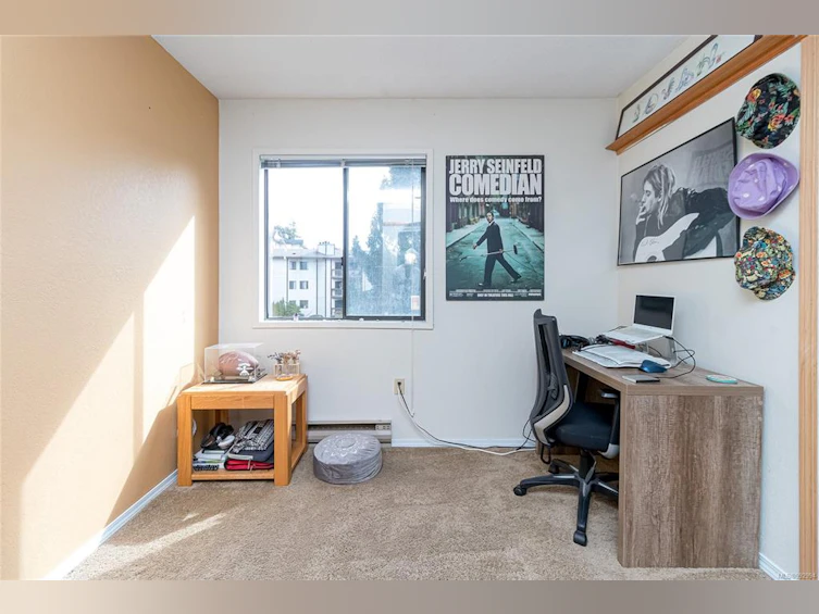 305-75 W Gorge Road, Saanich, BC, V9A 7A9 - 25