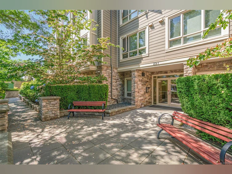 111-297 W Hirst Avenue, Parksville, BC, V9P 0A4 - 13