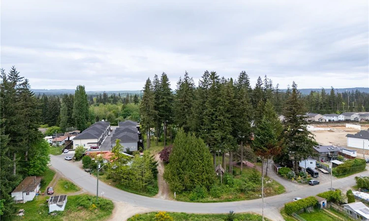 476 Old Petersen Road