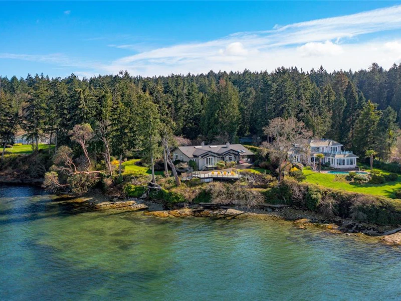 9660 Ardmore Drive, North Saanich BC V8L 5H5