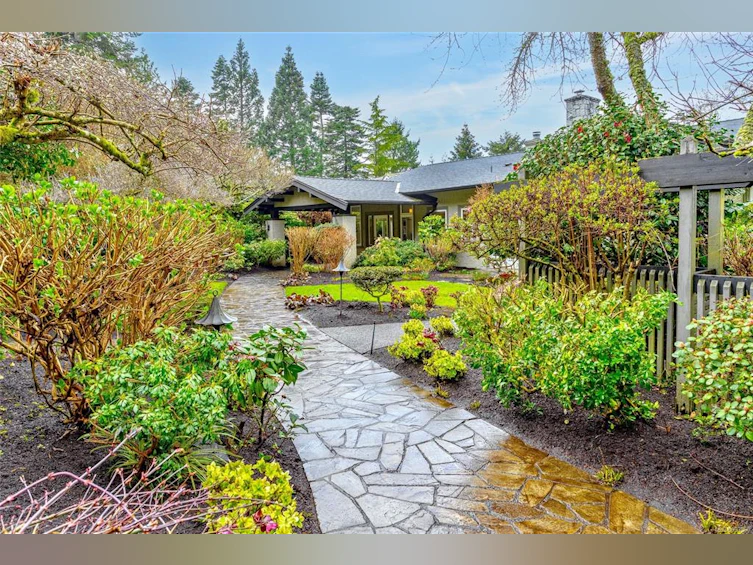 9660 Ardmore Drive, North Saanich, BC, V8L 5H5 - 13