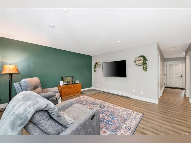 102-2096 Kennedy Street, Sooke, BC, V9Z 1P7 - 10