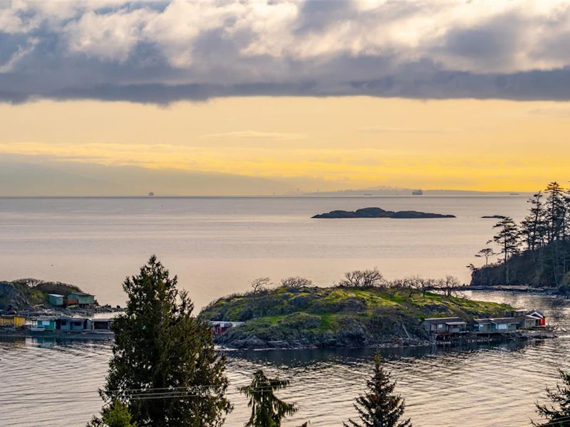 3980 Gulfview Drive, Nanaimo BC V9T 6B5