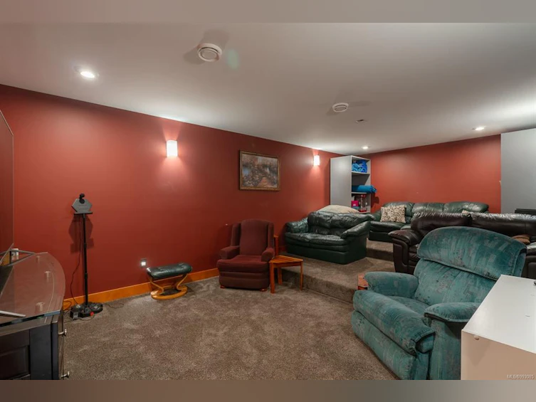 10087 Blower Road, Port Alberni, BC, V9Y 9B2 - 38