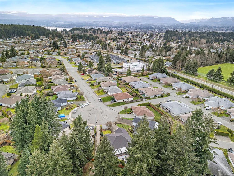 1901 St. Andrews Place, Courtenay, BC, V9N 9J4 - 15