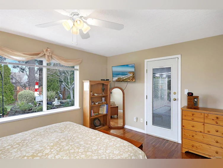 1901 St. Andrews Place, Courtenay, BC, V9N 9J4 - 30