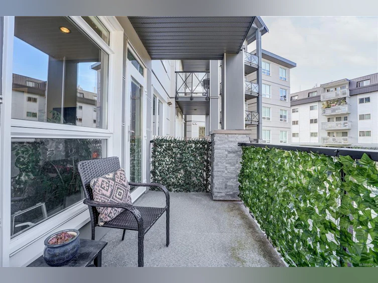 302-924 Esquimalt Road, Esquimalt, BC, V9A 3M8 - 25
