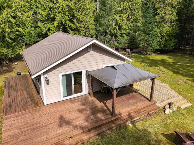 759 Charter Road, Mayne Island, BC, V0N 2J1 - 2