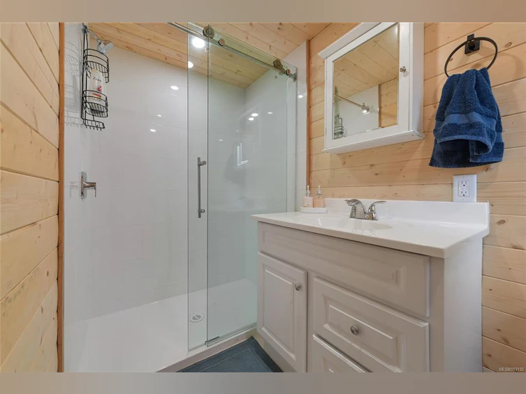 759 Charter Road, Mayne Island, BC, V0N 2J1 - 31