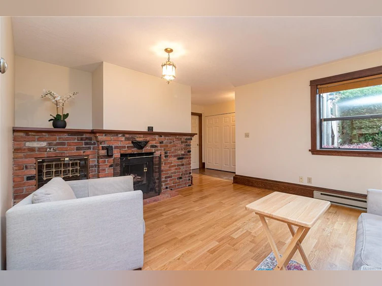 1144 Oscar Street, Victoria, BC, V8V 2X4 - 4