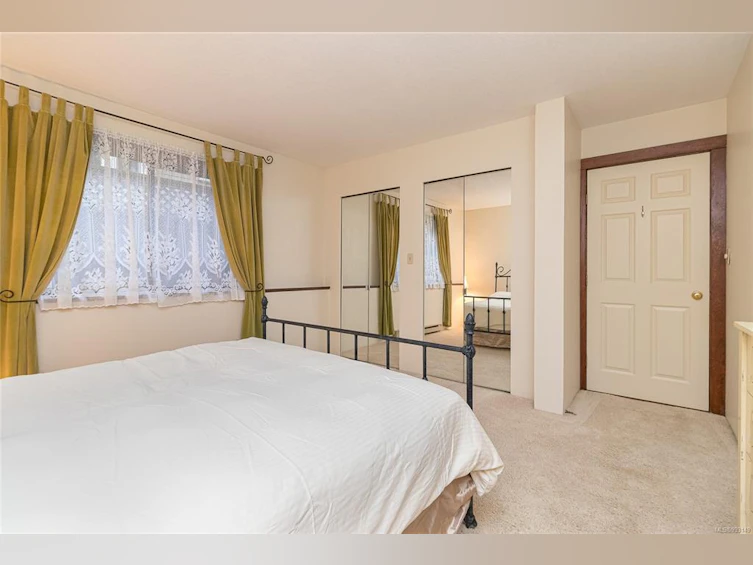 1144 Oscar Street, Victoria, BC, V8V 2X4 - 11