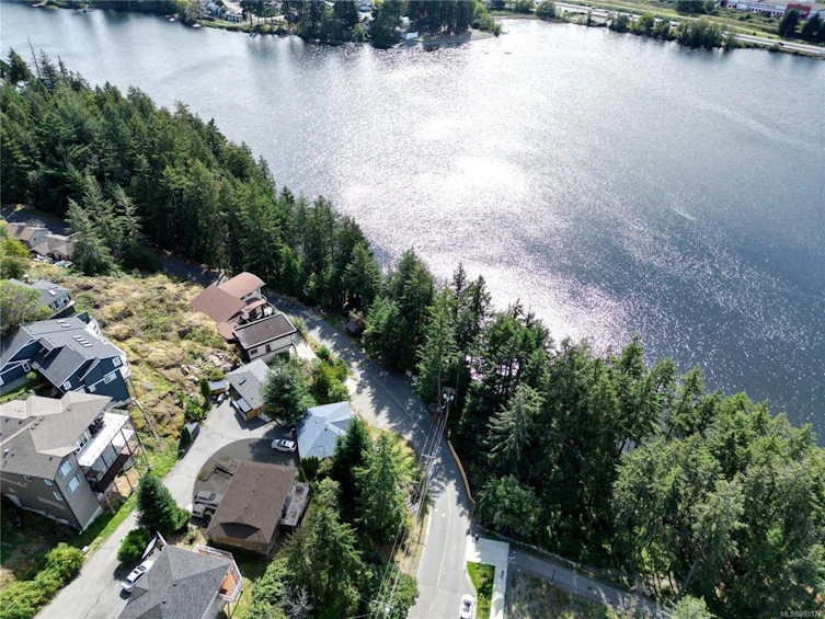 950 Woodpecker Lane, Nanaimo, BC, V9T 5J7 - 2