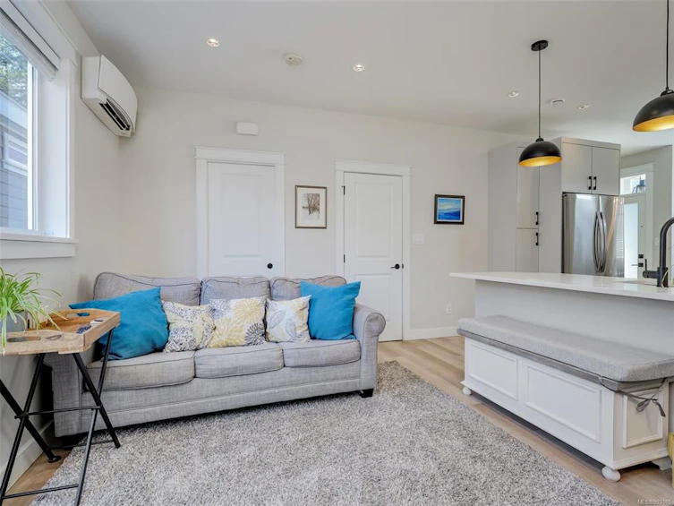 3587 Shoda Close, Langford, BC, V9C 0E9 - 3