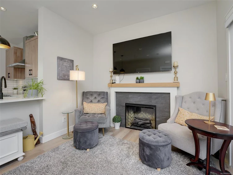 3587 Shoda Close, Langford, BC, V9C 0E9 - 4