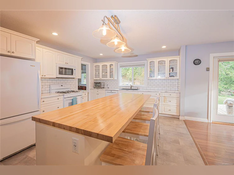 1872 Kirkstone Way, Nanaimo, BC, V9X 1X1 - 9