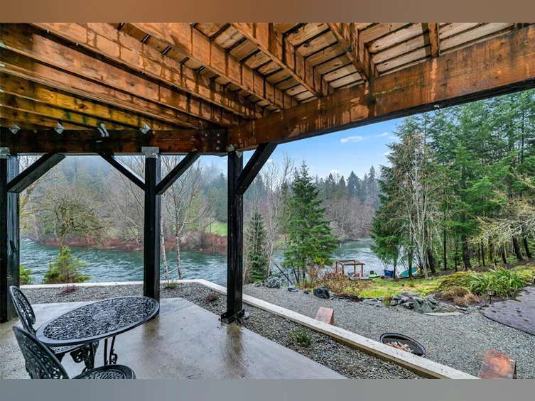 187 Nitinat Avenue, Lake Cowichan, BC, V0R 2G0 - 44