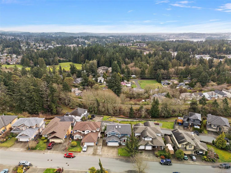 2566 Crystalview Drive, Langford, BC, V9B 6M8 - 37