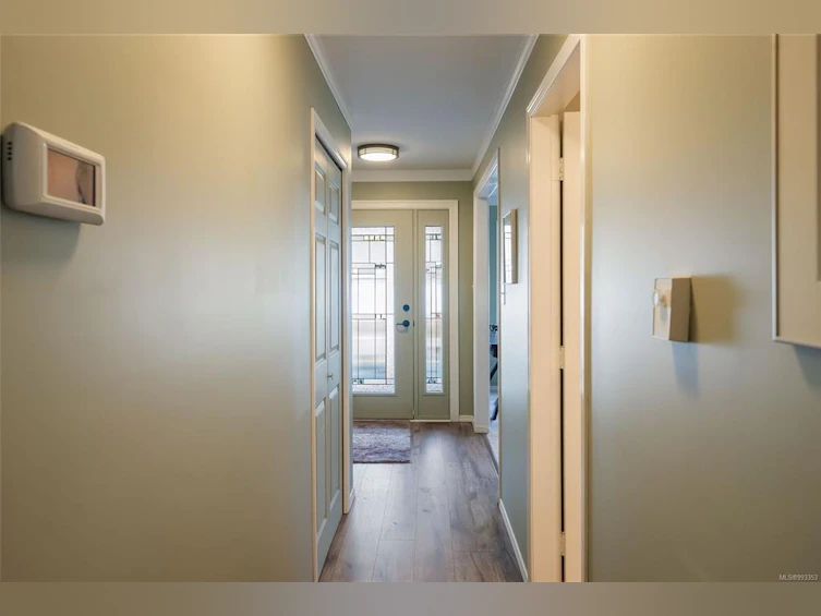 514 Seaward Way, Qualicum Beach, BC, V9K 1T8 - 35
