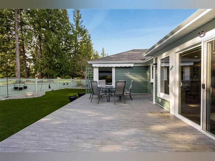 514 Seaward Way, Qualicum Beach, BC, V9K 1T8 - 52