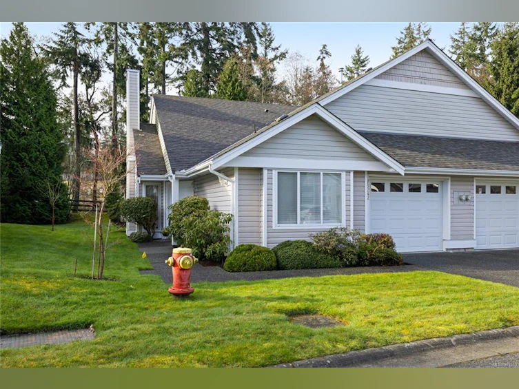 5242 Arbour Crescent, Nanaimo, BC, V9T 6E5 - 3